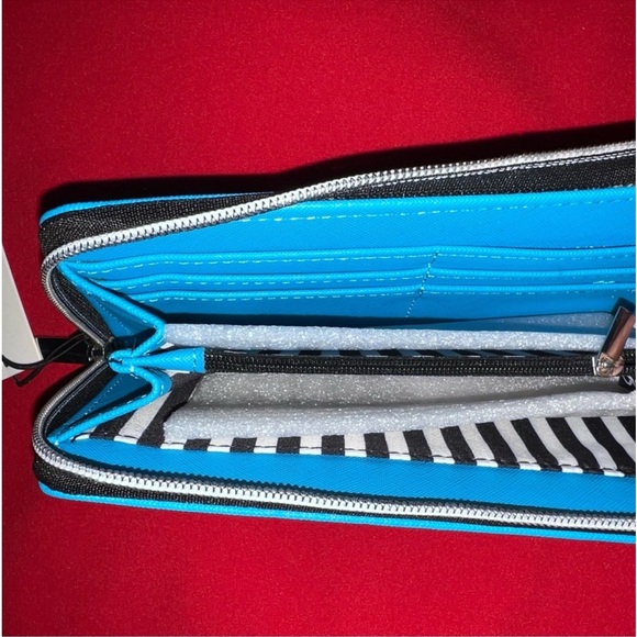 Marc Tetro poppy's Large Wallet - Picture 6 of 6